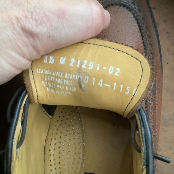 Mint Like New Vintage punched wing tip oxfords 8.5 - Picture 6 of 6